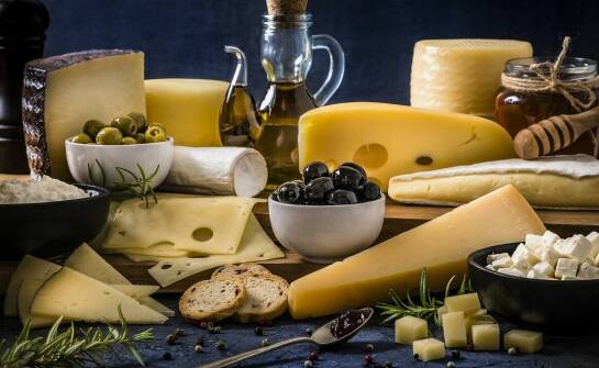 Sery typu włoskiego – klasyfikacja, właściwości i zastosowanie w kuchni