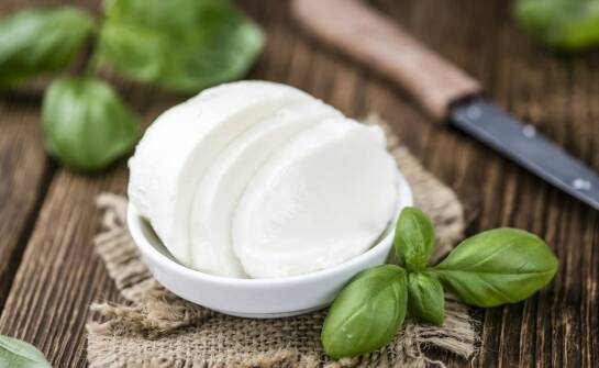 Mozzarella Filone – właściwości, zastosowanie i inspiracje kulinarne