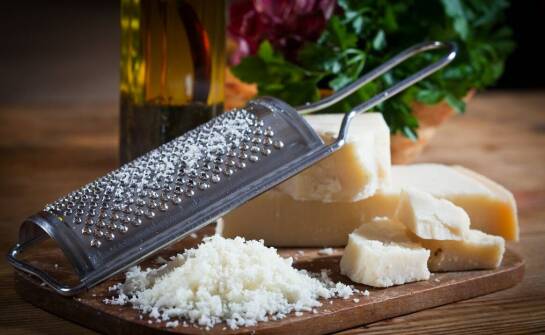 Ser burrata – historia, wyjątkowy smak i inspiracje kulinarne z Włoch