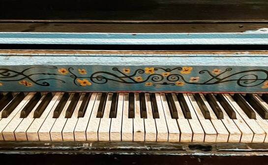 Najważniejsze cechy pianin używanych Yamaha – co wpływa na jakość instrumentu