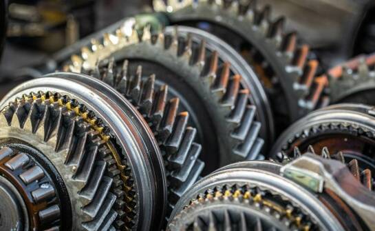 Co wpływa na trwałość przekładni kierowniczej i jak zapobiegać awariom