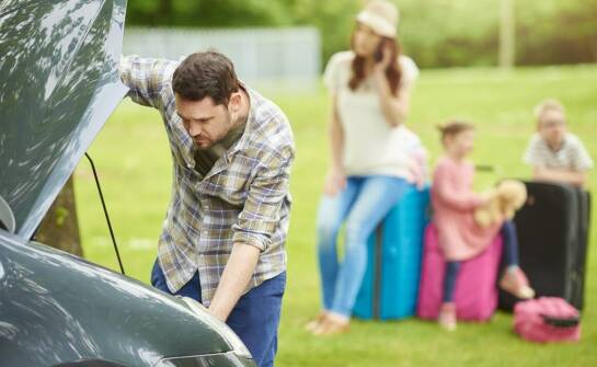 Ubezpieczenia samochodowe – kluczowe informacje przed podpisaniem umowy