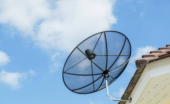 Krok po kroku: jak przebiega montaż anteny satelitarnej i co warto wiedzieć