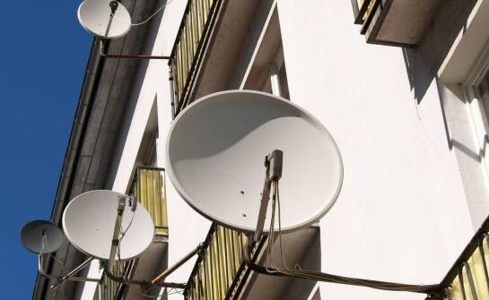 Najczęstsze pytania dotyczące anten satelitarnych – odpowiedzi i fakty