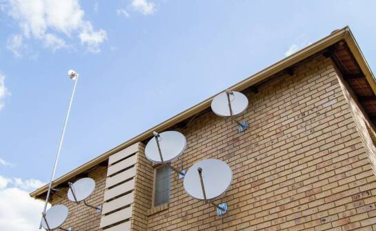 Montaż anten satelitarnych – najważniejsze zasady i aktualne trendy