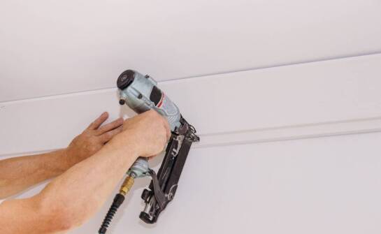 Jakie akcesoria są potrzebne do montażu paneli? Przegląd rozwiązań