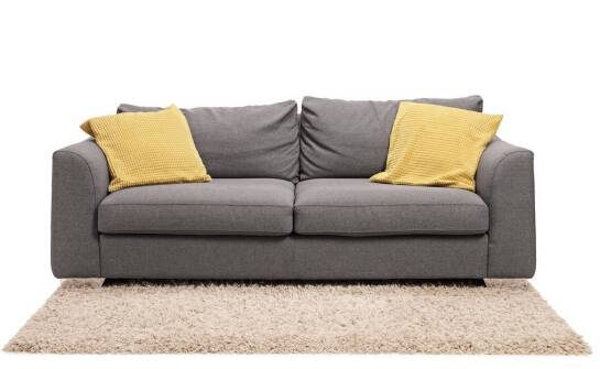 Kanapy tapicerowane od producenta – style, materiały i praktyczne rozwiązania