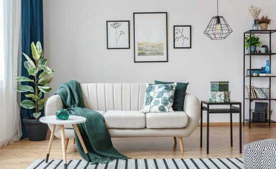 Sofy tapicerowane – inspiracje, style i funkcje do każdego wnętrza