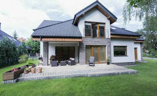 Nietypowe koncepcje architektury domów – inspiracje i ciekawe pomysły