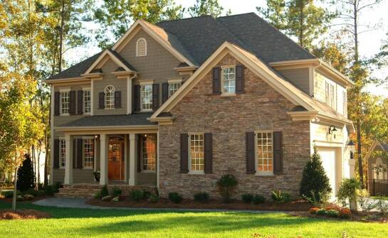 Indywidualne projekty domów – jak powstaje unikalna przestrzeń do życia