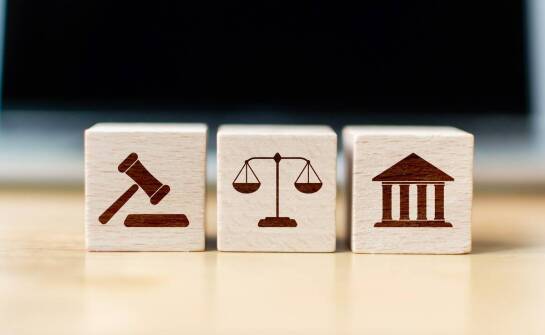 Prawo handlowe – podstawowe zagadnienia i znaczenie w prowadzeniu firmy