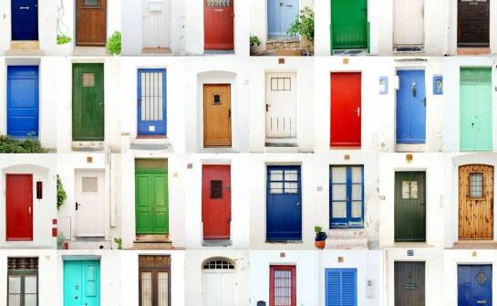 Najciekawsze wzory drzwi – inspiracje do aranżacji nowoczesnych wnętrz