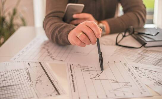 Najważniejsze zasady tworzenia intuicyjnych aplikacji finansowych krok po kroku