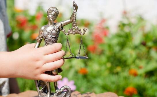 Najciekawsze zastosowania statuetek w biznesie i marketingu