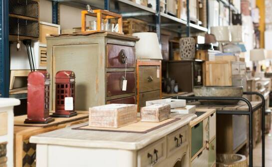 Gabloty i displaye – inspiracje i pomysły na efektowną prezentację produktów