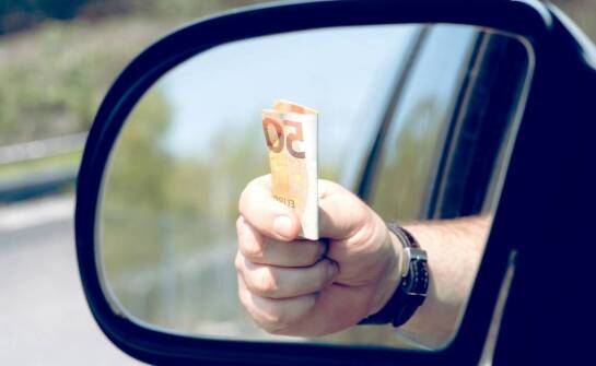 Wynajem samochodu na kilka dni – zasady, koszty i dostępne możliwości