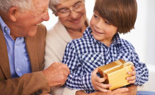 Inspiracje na prezent z okazji Dnia Dziadka – pomysły i aktualne trendy
