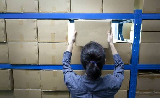 Zastosowanie kartonów w codziennym życiu – inspiracje i możliwości