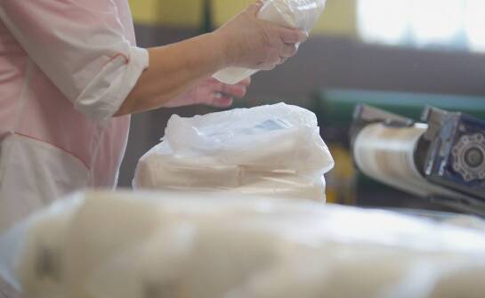 Innowacje w branży opakowań z tworzyw sztucznych – trendy i zastosowania