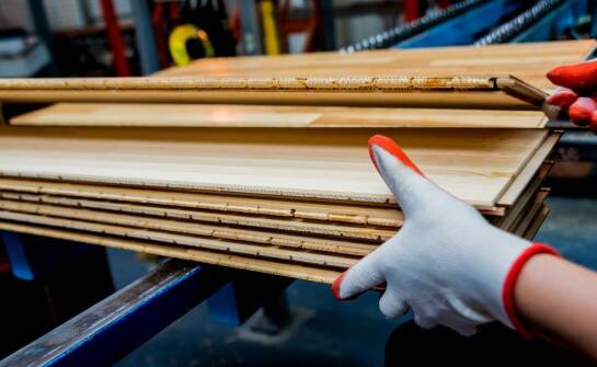 Zalety opakowań drewnianych w transporcie i przechowywaniu produktów