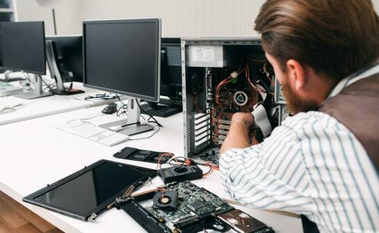 Diagnostyka komputerowa auta – jak działa i kiedy warto ją przeprowadzić