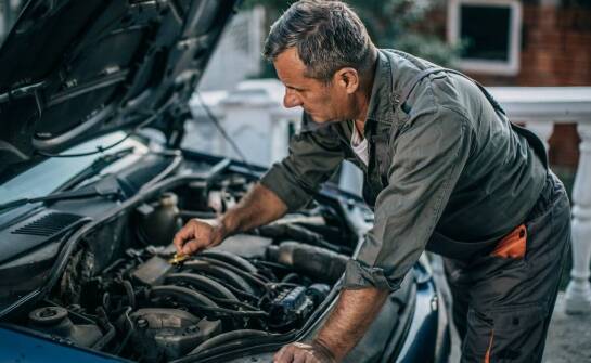 Mechanika pojazdowa – najważniejsze aspekty dbania o sprawność auta