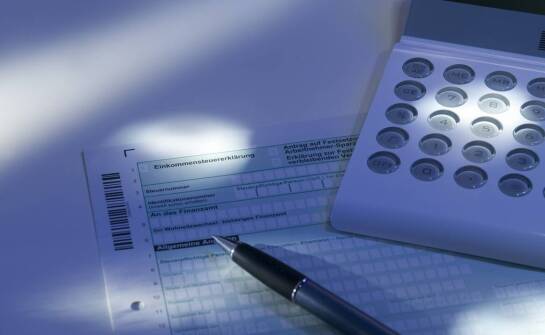 System wynagradzania – jak działają płace i co wpływa na wysokość pensji