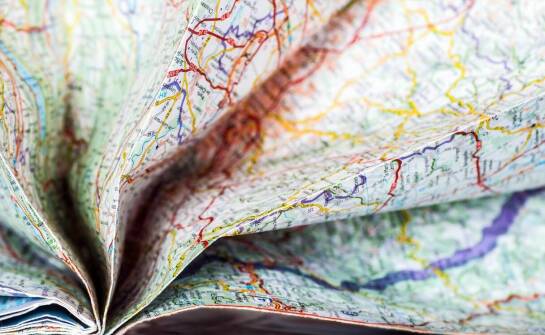 Jakie są etapy pracy geodety i kiedy wymagane są pomiary geodezyjne