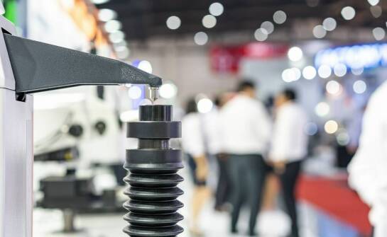 Roll up – funkcje, zalety i kreatywne pomysły wykorzystania w reklamie