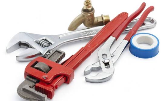 Instalacje i przyłącza wodno-kanalizacyjne – jak działa cały system?