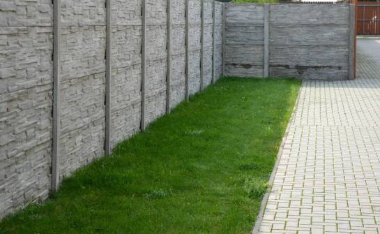 Ogrodzenia betonowe – trwałość, estetyka i funkcjonalność na lata