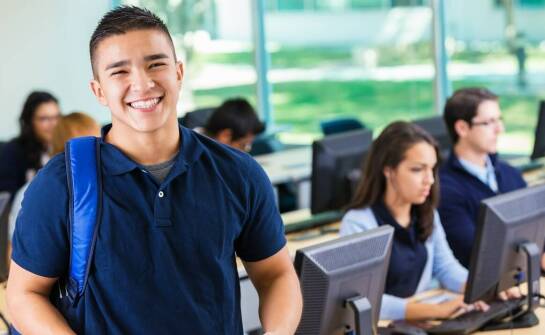 Pośrednictwo pracy a zatrudnienie obcokrajowców – najnowsze trendy i wyzwania