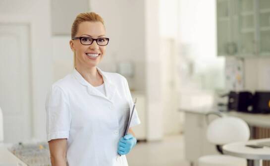 Higienistka stomatologiczna – kluczowe informacje o pracy i możliwościach rozwoju