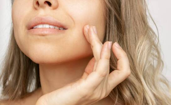 Kolagen naturalny – jak wpływa na proces gojenia blizn i regenerację skóry