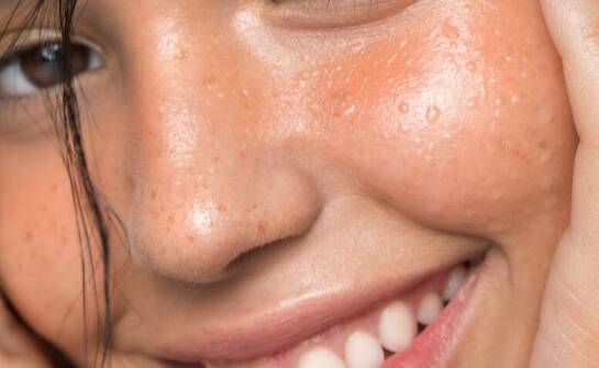 Kolagen naturalny do twarzy – jak wspiera jędrność i zdrowy wygląd cery