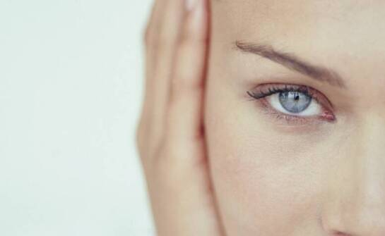 Przeciwzmarszczkowy krem z kolagenem do twarzy – jak wybrać najlepszy skład?