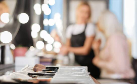 Jakie zabiegi kosmetyczne są najczęściej wybierane i dlaczego warto je poznać