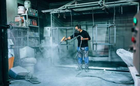 Czyściwo przemysłowe – zastosowania, rodzaje i najważniejsze właściwości