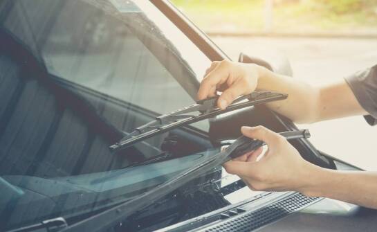 Najważniejsze błędy podczas naprawy szyb samochodowych i jak ich uniknąć
