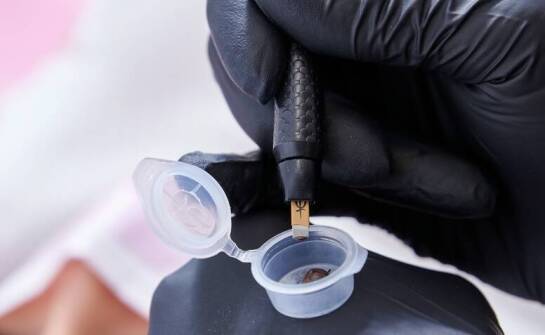 Objawy i skutki obecności grzybów w budynkach – co warto wiedzieć