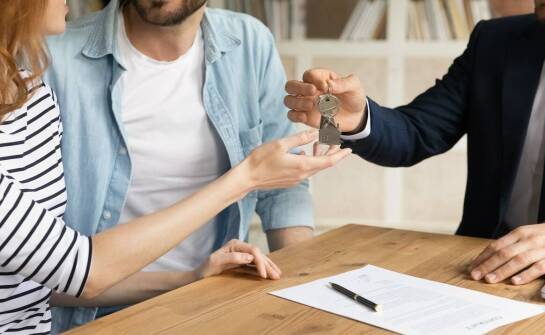 Odbiór mieszkania krok po kroku – istotne zasady oraz lista czynności