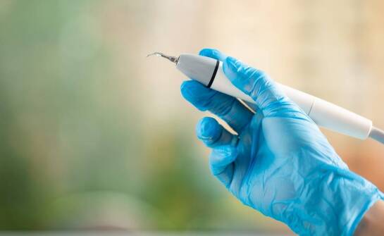 Najczęstsze przyczyny rozwoju grzybów w budynkach i skuteczne sposoby zapobiegania