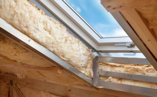 Termo blok WD – skuteczna ochrona przed utratą ciepła w oknach dachowych