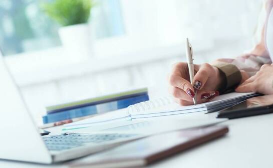 Pełna księgowość w biznesie – najważniejsze obowiązki i wyzwania przedsiębiorców