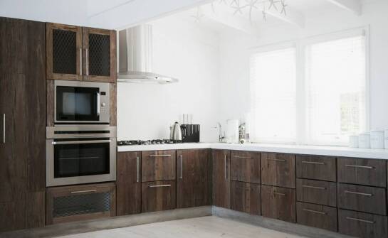 Kuchnie na zamówienie – najnowsze pomysły na praktyczne i estetyczne wnętrza