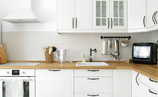 Najważniejsze etapy tworzenia kuchni na wymiar – od projektu do realizacji