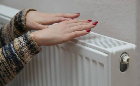 Grzejniki centralnego ogrzewania – rodzaje, zalety i wybór odpowiedniego modelu