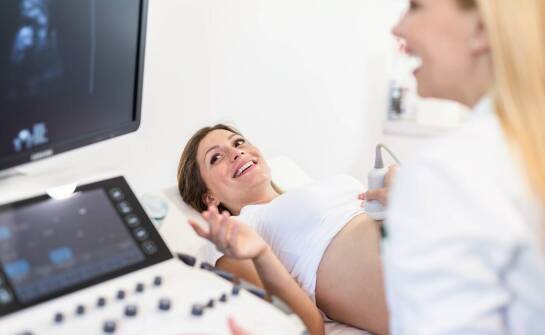 Na czym polega badanie USG i kiedy lekarz może je zlecić?