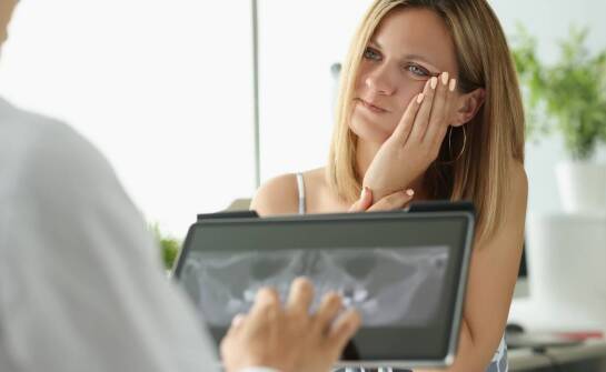 Objawy chorób neurologicznych – jak je rozpoznać i kiedy zasięgnąć porady