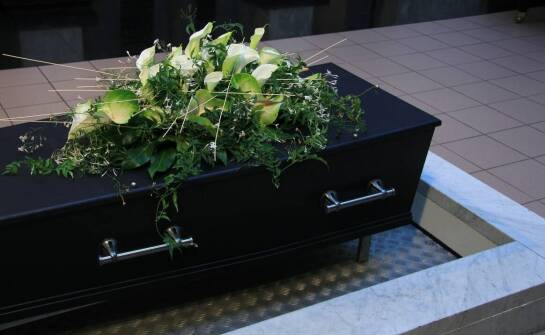 Najważniejsze etapy przygotowań do uroczystości pożegnalnych krok po kroku